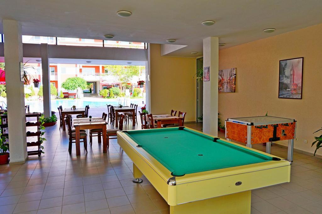 Gt Sunny Fort Apartments Slăntjev Brjag Exteriör bild