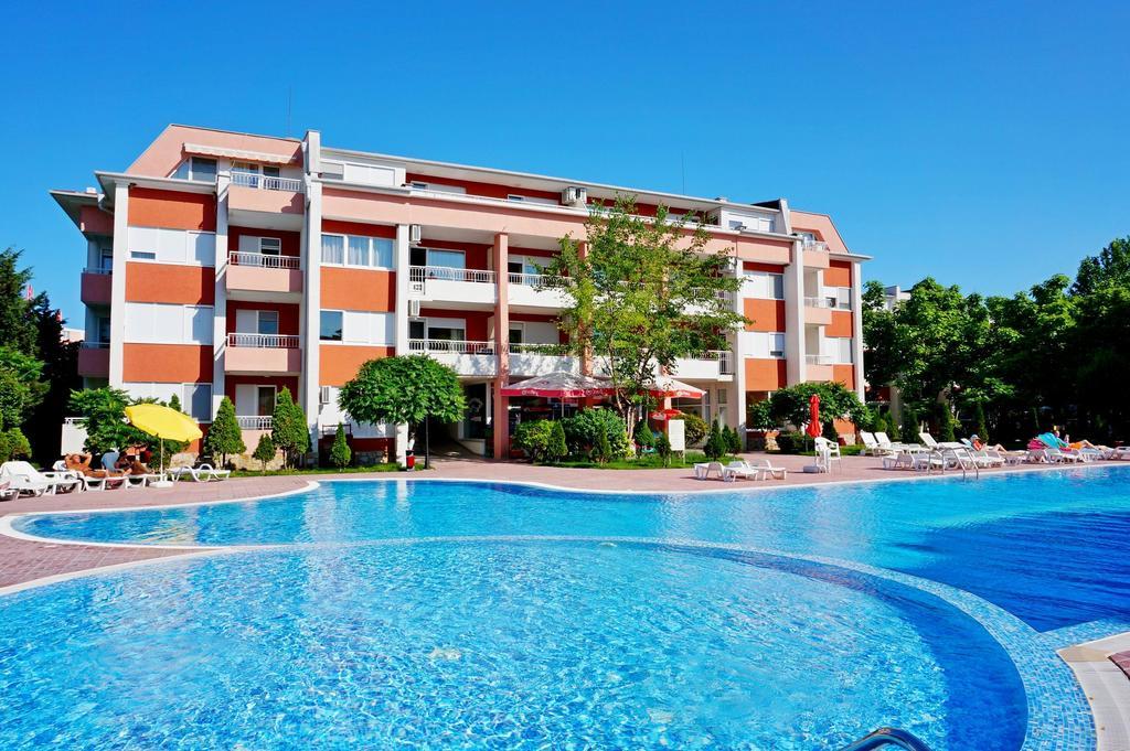 Gt Sunny Fort Apartments Slăntjev Brjag Exteriör bild