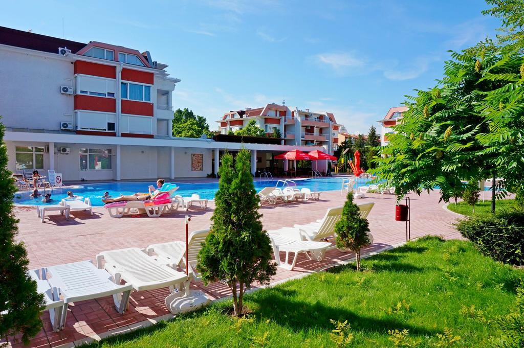 Gt Sunny Fort Apartments Slăntjev Brjag Exteriör bild