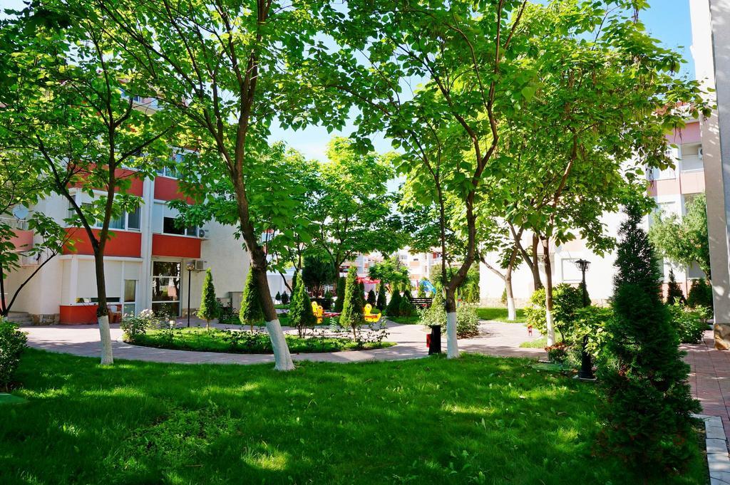 Gt Sunny Fort Apartments Slăntjev Brjag Exteriör bild